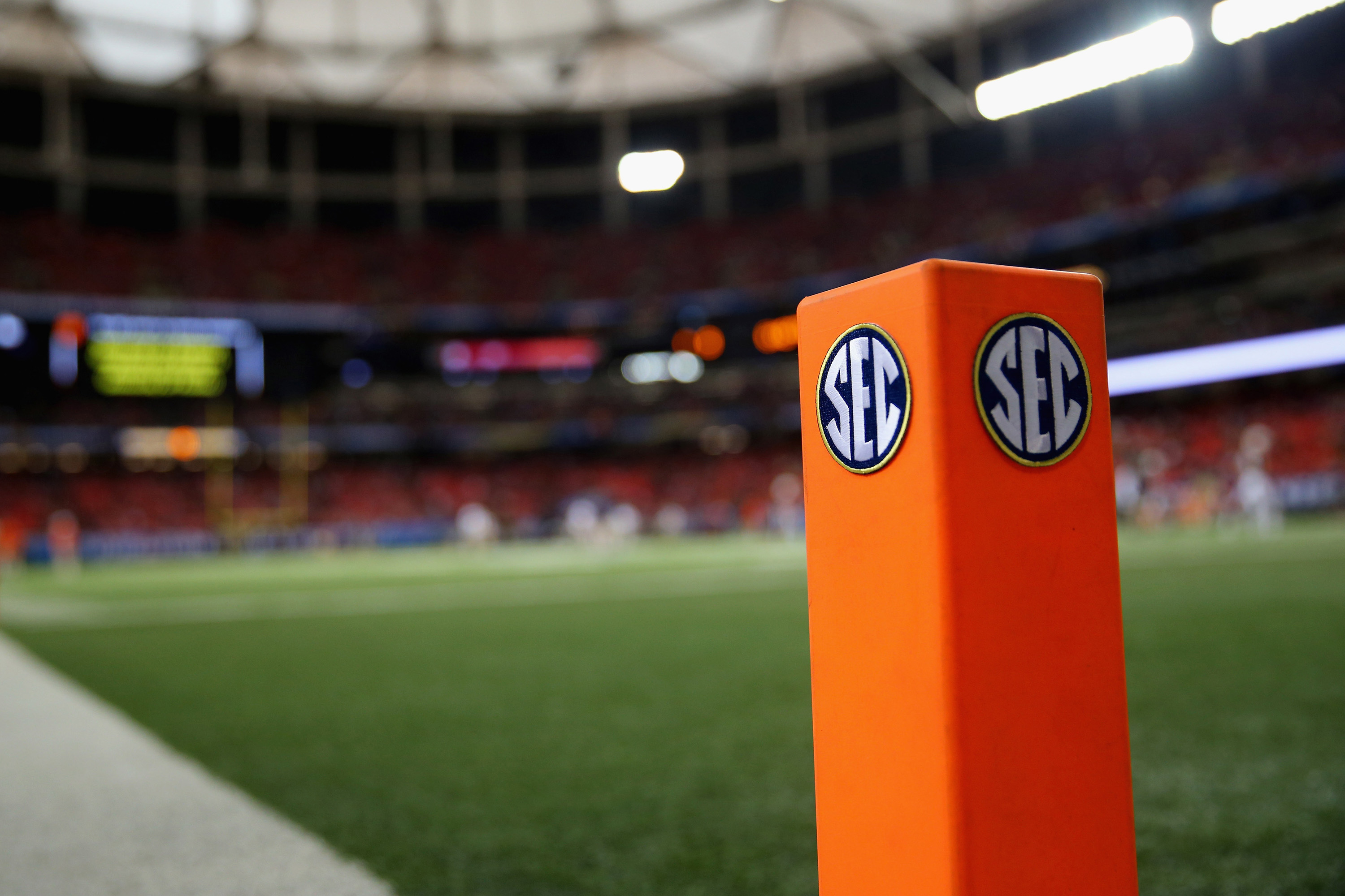 Opinion: Tax Breaks for Football Players? That’s Just the Beginning in the SEC