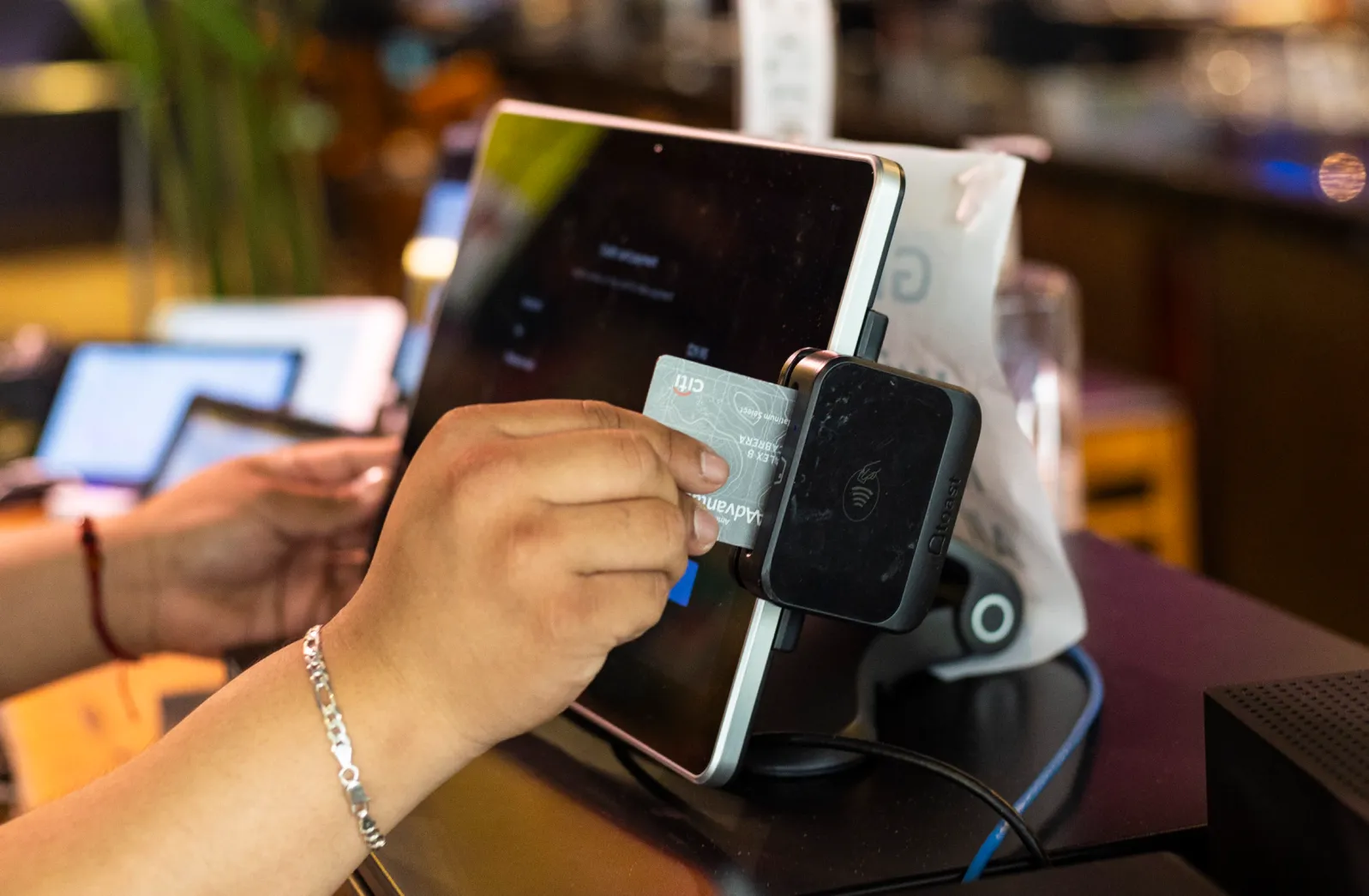 Federal Government Intervenes to Block Illinois’ Landmark Credit Card Swipe Fee Law