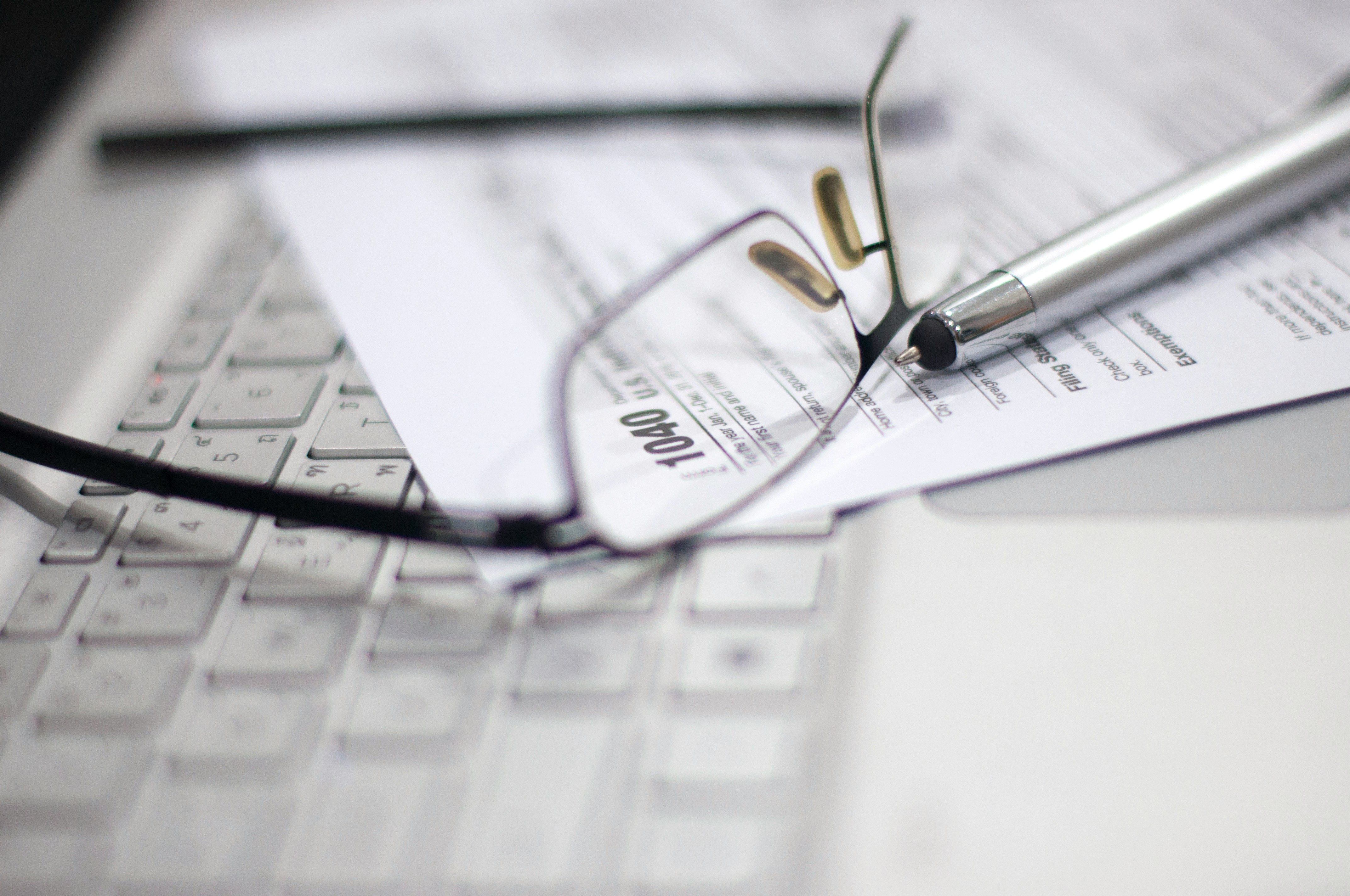 How Year-End Tax-Loss Harvesting Helps Your April Tax Bill