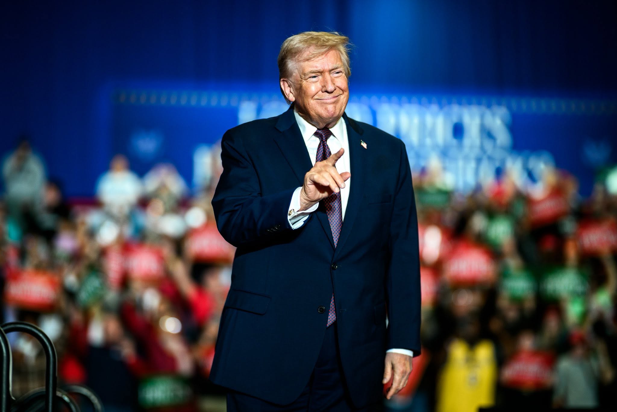 Trump Devises New $100,000 H-1B Visa Fee After Court Defeat