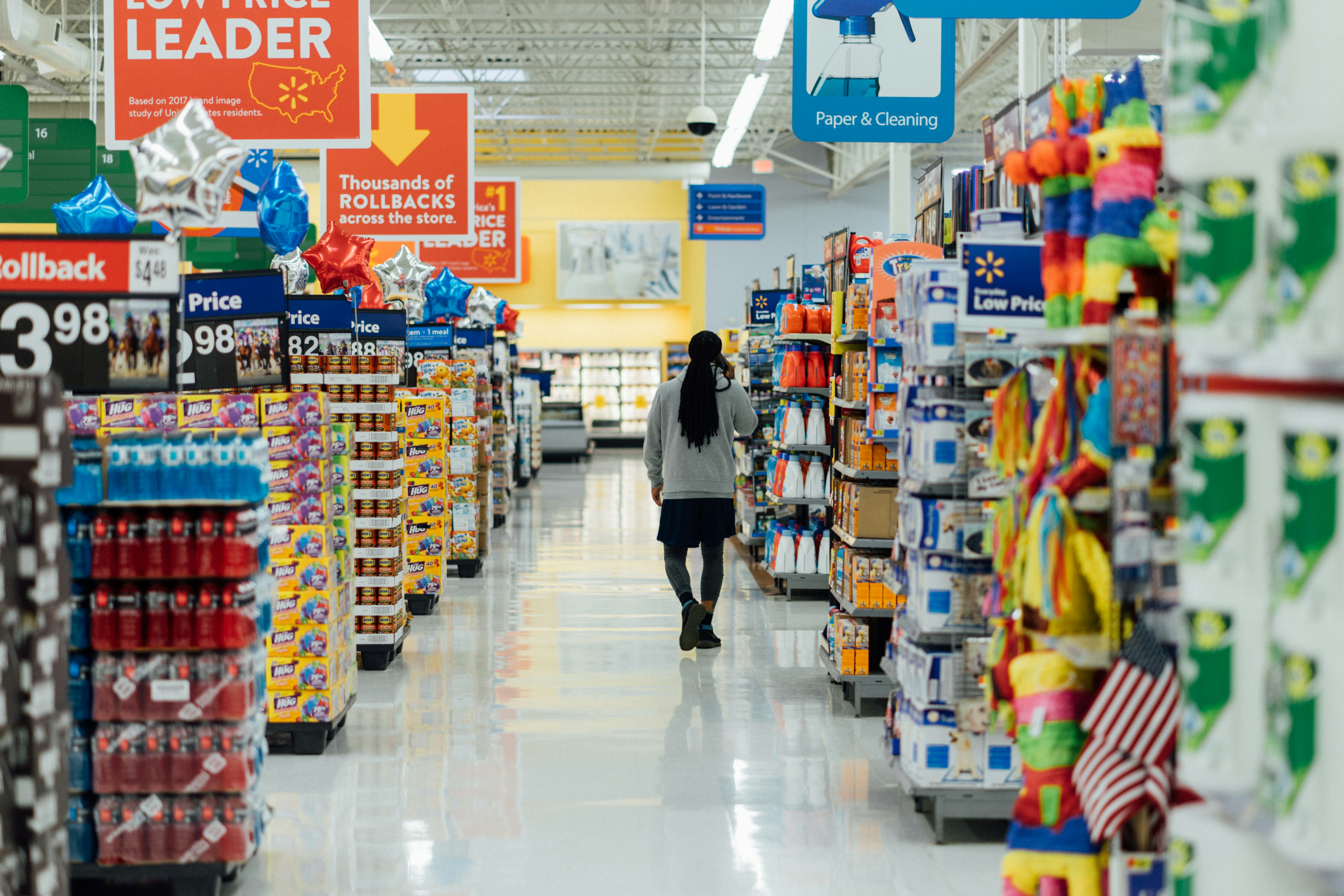 U.S. Workers Lose Buying Power After War Drives Up Prices