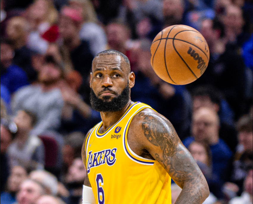 New York Governor Trolls LeBron James with Tax on Rumored NYC Home