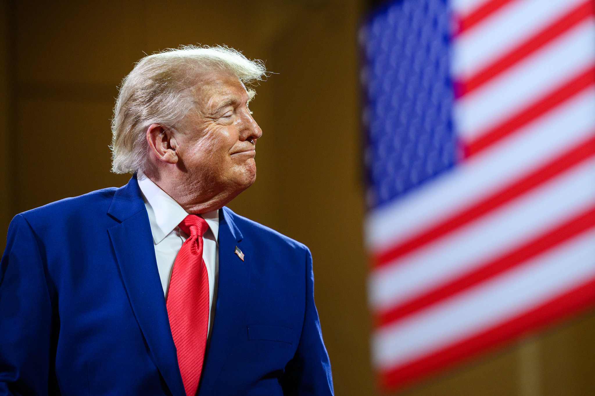 Trump Seeks Immediate Halt to Judge’s Penalties in IRS Case