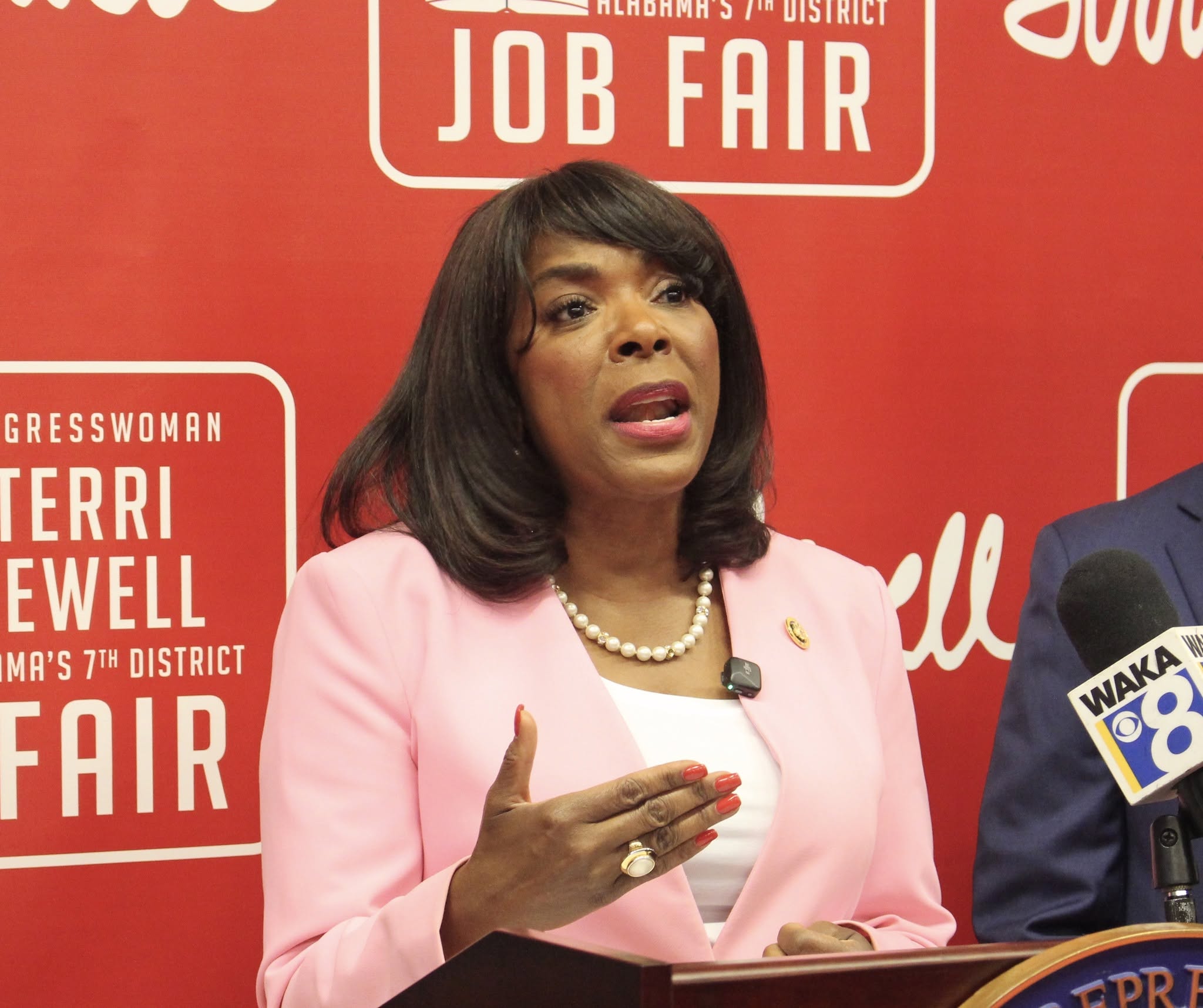 Alabama Lawmaker Wants to Shield College Athletes From Surprise NIL Tax Bills