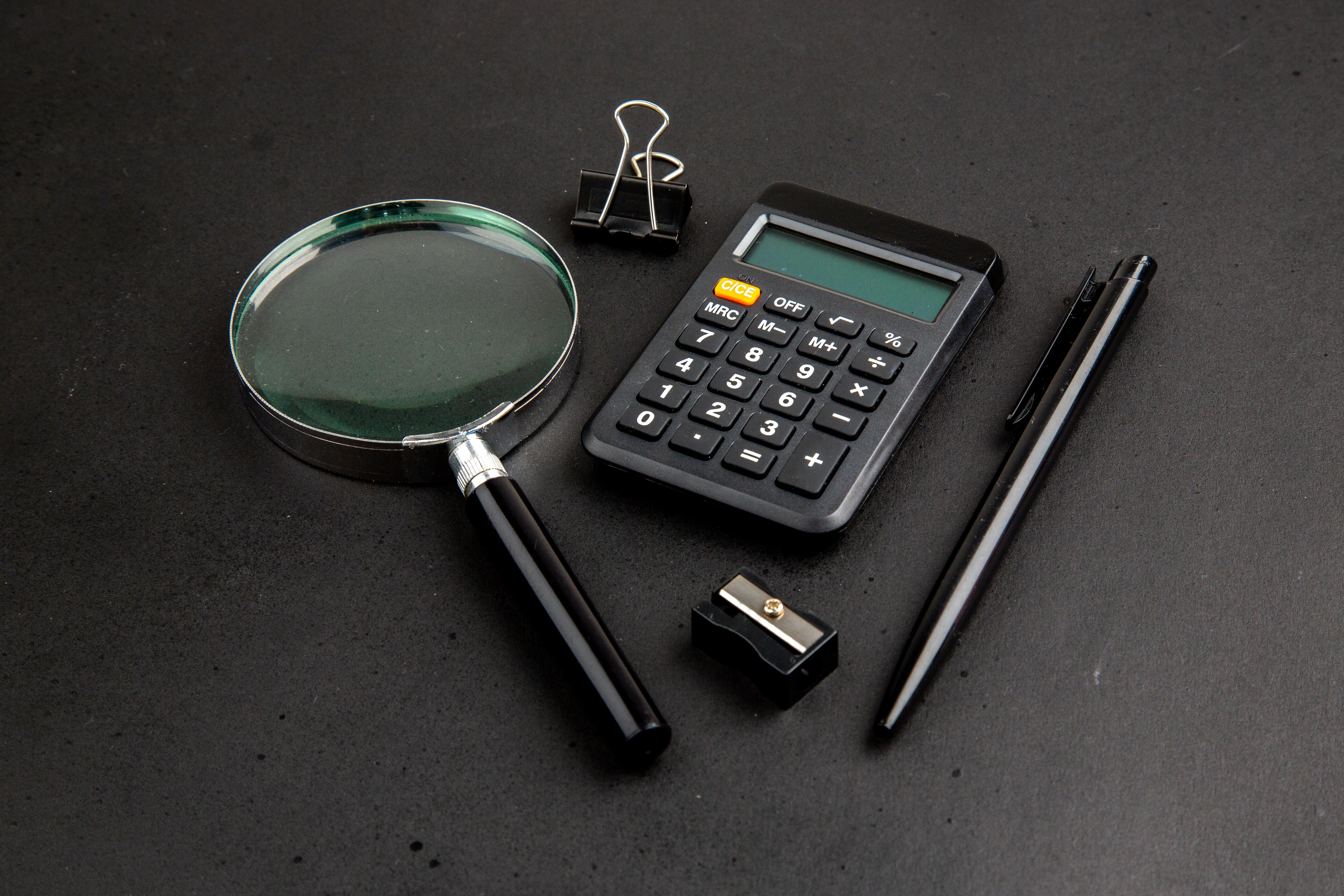 Why Complex Cases Often Require Both a Private Investigator and a Forensic Accountant