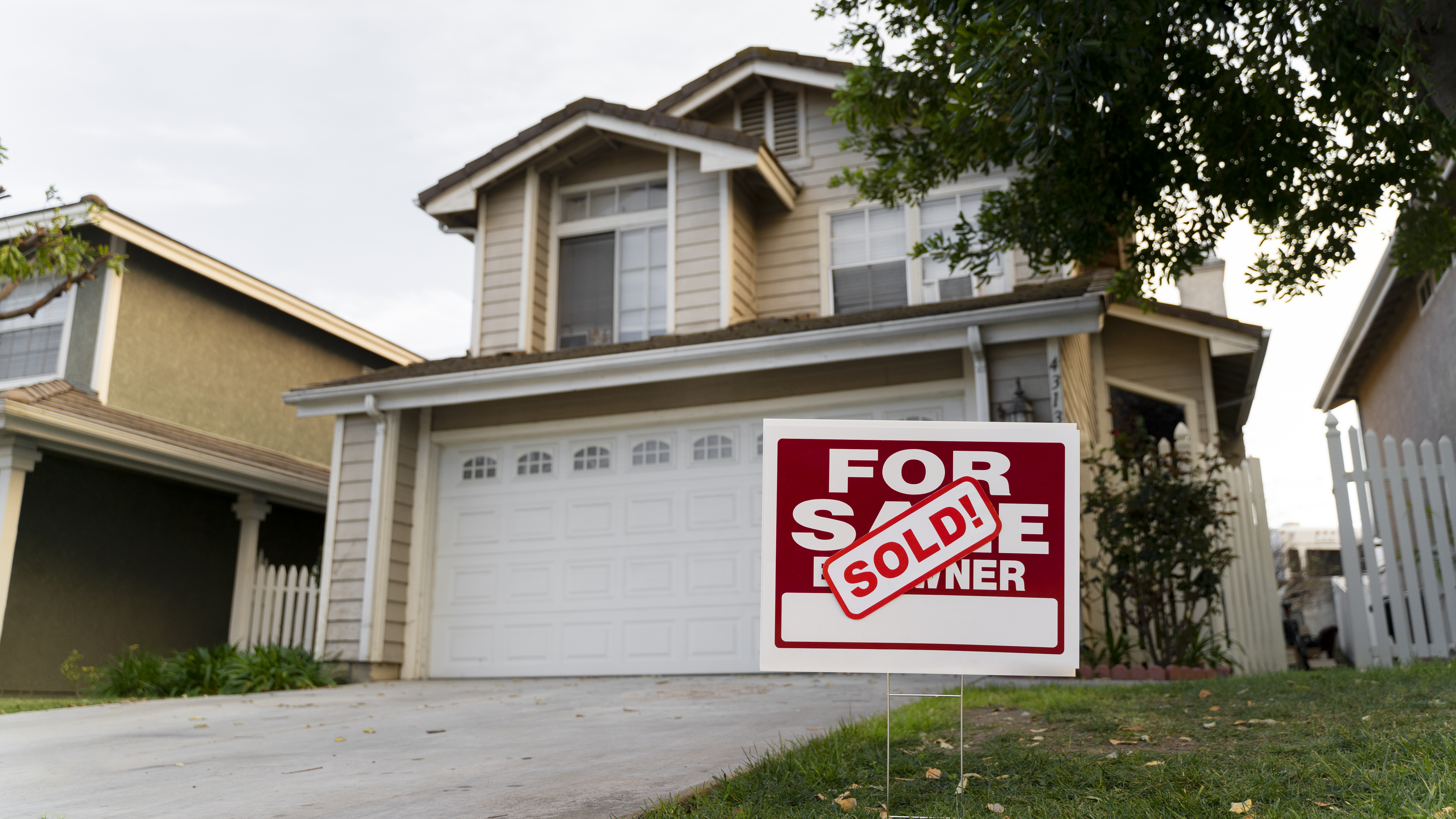 Here’s How Much You Need to Make to Afford the Typical House in the U.S. in 2026