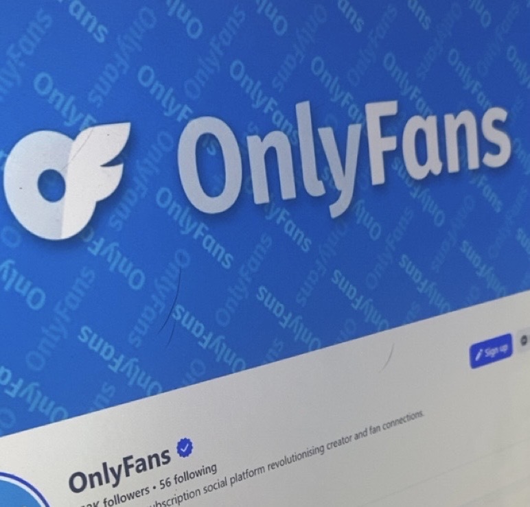 Connecticut OnlyFans Model Pleads Guilty to Tax Evasion on More Than $3 Million in Income