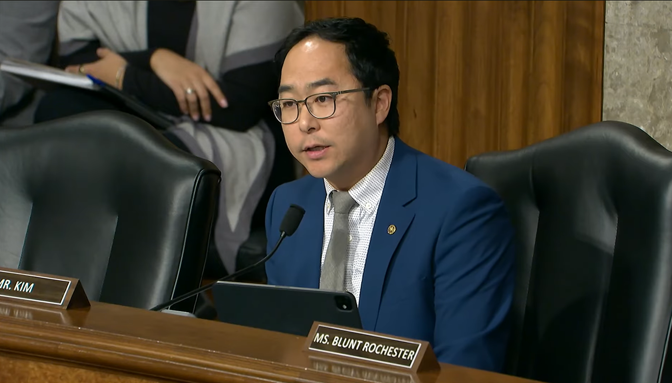 Bill Would Cut Wait Times for Social Security Disability, Medicare Payments