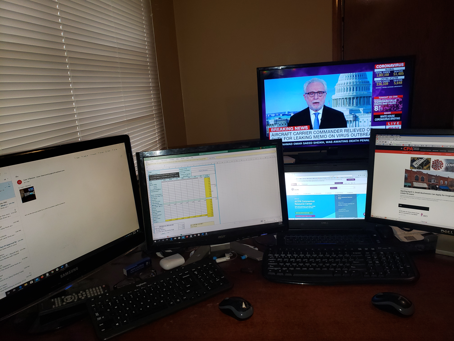 Home Office Multiple Monitors