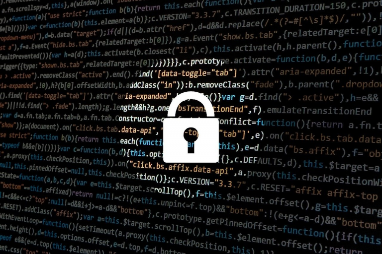 hacker-IT-security-Pixabay_MadArtzGraphics-1944688_1280