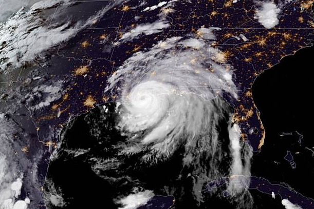 Hurricane Ida Satellite 08292021 v2