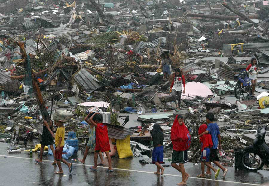 Super-Typhoon-Haiyan-611