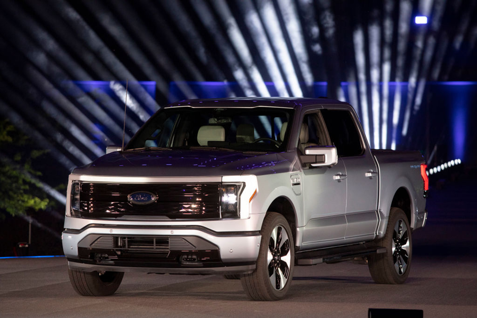 ford-s-f-150-leaves-tough-choices-for-truck-buyers-seeking-ev-tax
